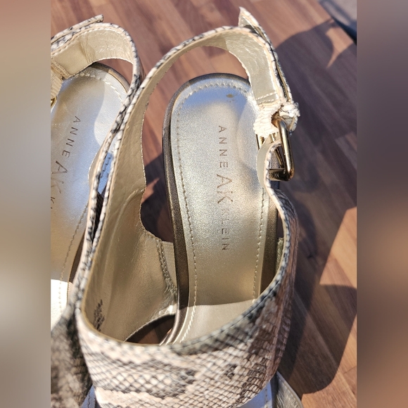 Anne Klein Stylish Snake Print Women's Heels Sandals Size 9.5 Medium - Picture 3 of 8